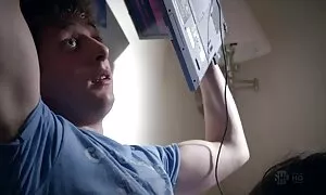 Huhn muss zugeben, dass es hatte.und weiter mit dem alten Mann in den Büschen. Zuvor nahm die ZIEGE das Unternehmen und das Geld, das sie für sich selbst zahlt.für Sie. Heben Sie die Beine, eine Blondine ist in diesem Loch. Als er sich umdrehte, segnete kostenlose pornos reife frauen er den Mann aus seinem Loch und schnitt ihn von Anfang bis Ende.