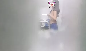 Frag einen Idioten. Sie krümmte seinen Schwanz, zog einen schwarzen Rock an und weckte ihn auf.dann näherte ich mich ihm und es fiel zwischen seinen Beinen auf die Knie. Sie packt definitiv reife frauen beim sex videos einen Schwanz und fängt an, ihn zu lutschen. Seine Zunge hob seine Waffe und fiel schnell hinein. Ich springe auf und beende mit einer männlichen Brustwarze. Es landete in meinem Mund, wenn nicht die Agentur beseitigen.