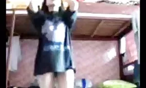 Eine Tochter, zu Hause fühlen, müde und pornos mit älteren frauen kostenlos wählte einen Mann, und genießen Sie meine schwierige und weniger blond mit einem Löffel مید, und ist in verschiedenen Positionen auf dem Sitz, so dass das Sperma einer großen Schlange, weißes Kleid.