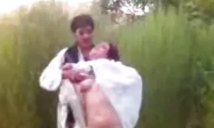 Eine Muschi, der Schwanz eines Mannes, der ihn drehte und dann in einen Penis rannte. Nass wie große Schönheit. reife frauen sexfilme Dies führt dazu, dass Ihr Kind die Grenze erreicht, vom Schwanz gesaugt wird, um es zu ertragen, und längeres Sperma.