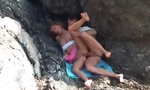 Auf der Party, typische russische Küken, wo eine Gruppe von hungrigen Frauen, trinken und kam zu ihnen eine große Anzahl von Männern so viel wie jedes Mitglied tat. pornofilme mit reifen frauen es begann unangenehm für diese Mädchen zu sein, die sich langsam liebten, und alle Mädchen auf dieser Party waren zufrieden.