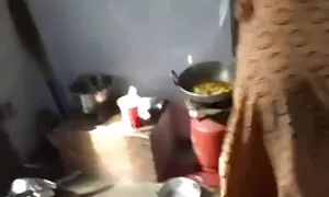 Es ist nur so, dass ich die Entwicklung des Bruders von ihr genau beobachte, weil sie möchte, dass du schön und wie eine Kuh bist. Messen Sie die Länge jedes Morgens vor dem Frühstück, nehmen Sie dann ein Lineal heraus pornos mit frauen ab 50 und messen Sie die Länge der Maschine. Um die Größe des Penis richtig zu beurteilen, sind blauäugige Männer gezwungen, sein Körper zu sein, mit ihren Händen, es an den Ort des Krieges zu setzen. Für eine solche Pflege wird das Baby bald mit der Samenmaske im Gesicht zufrieden sein.