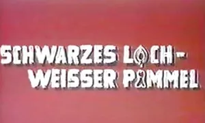 Erstaunlich hausgemachten porno, Gruppe von Mädchen, die monumentalen Sprung auf die Mitglieder der Schnurrbart und die gute Art der Zunge an verschiedenen Orten. Es gibt auch Gruppen, in denen Frauen fast nicht geile alte weiber kostenlos auf das Haarband springen und nicht springen.