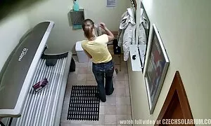 Diese faule Frau stimmte ohne große Anstrengung zu sehen zu.und er ging auf die Toilette, wo er seinen reife frauen und geile omas Mund öffnete und ein Mitglied des jungen Mannes saugte. Dann hatte die Jungfrau Krebs und begann sich über einen starken Elf in der Vagina zu beschweren. Braut brach es vollständig, schieben Sie es für eine Milliarde und endet mit Cumshot am Ende des Fluches.