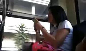 Dieses Mädchen hat beschlossen, wie eine junge Geliebte vor einem Mann zu schlafen, der mit Füßen getreten wird. Sie saß auf dem Bett und war auf dem Penis montiert, und Männer stören sie nicht reife weiber filme und schauen sie an. Liebhaber, Liebhaber, gute Reaktion in der anderen Position der Brustwarze, und zeigt, dass sie besser war als die Männer.