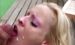 Ariel nahm den süßen Spaten der Prinzessin der Spezies auf dem Boot gefunden. Er tanzte gratis oldieporno auch mit einer Frau auf einem Boot, auf einer Ganoderma.